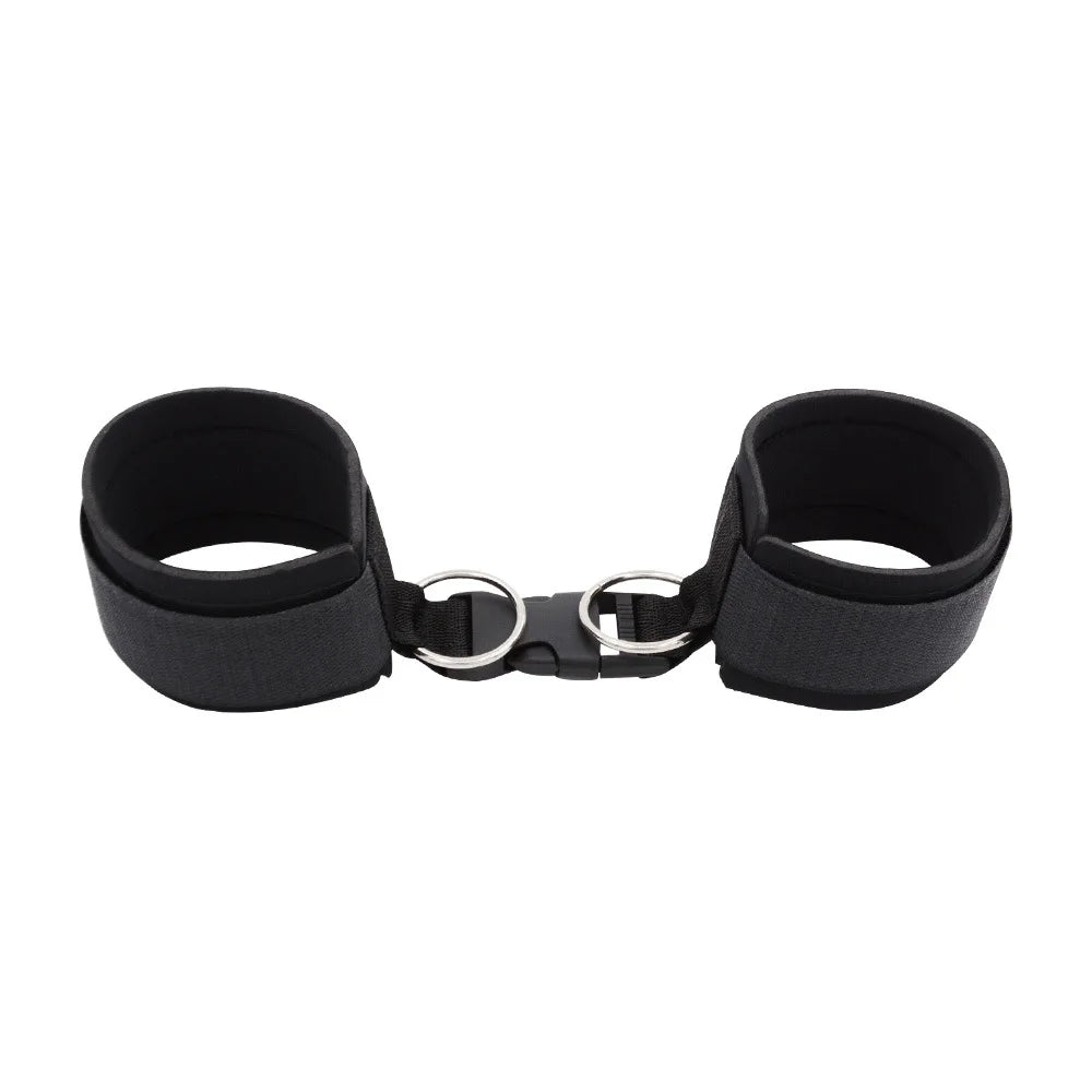 Couples SM Handcuffs Slave